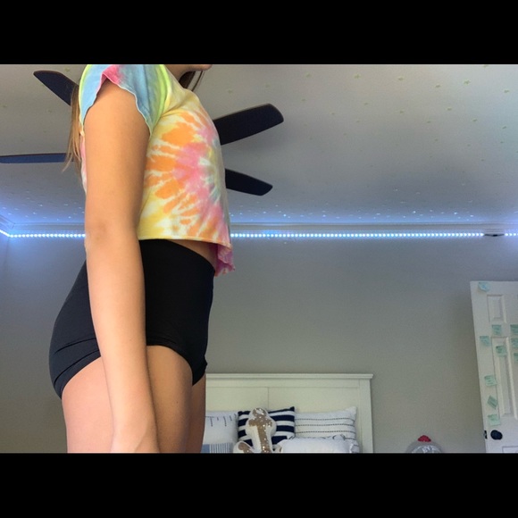 Santa cruise cropped tee - Picture 3 of 5